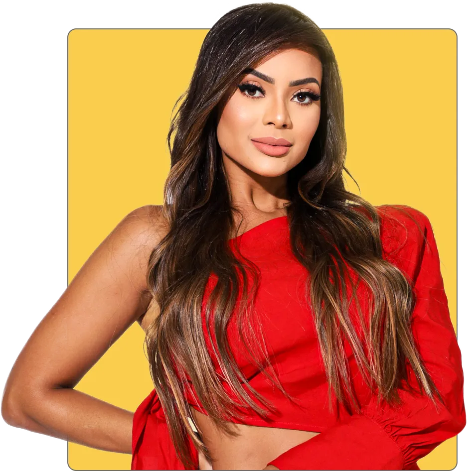 Dra Fernanda Rocha, farmacêutica, pós graduada em farmacologia clínica, assistência farmacêutica e em Farmácia Estética. Expert em Harmonização Facial e corporal atuando no mercado desde 2016, Ministra curso de Harmonização Corporal com ênfase em preenchimento com ácido hialurônico há 5 anos, formando mais de 1000 alunas presencialmente. Em junho de 2023 Desenvolveu 2 métodos: Glow Butt (Harmonização de Glúteos) e o Endoshape (escultura corporal com fibra óptica).