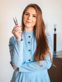 Curso de Formação Completa em Alongamento de Cílios: Transforme Sua Carreira com Pauline Mocelin CUPOM DE DESCONTO