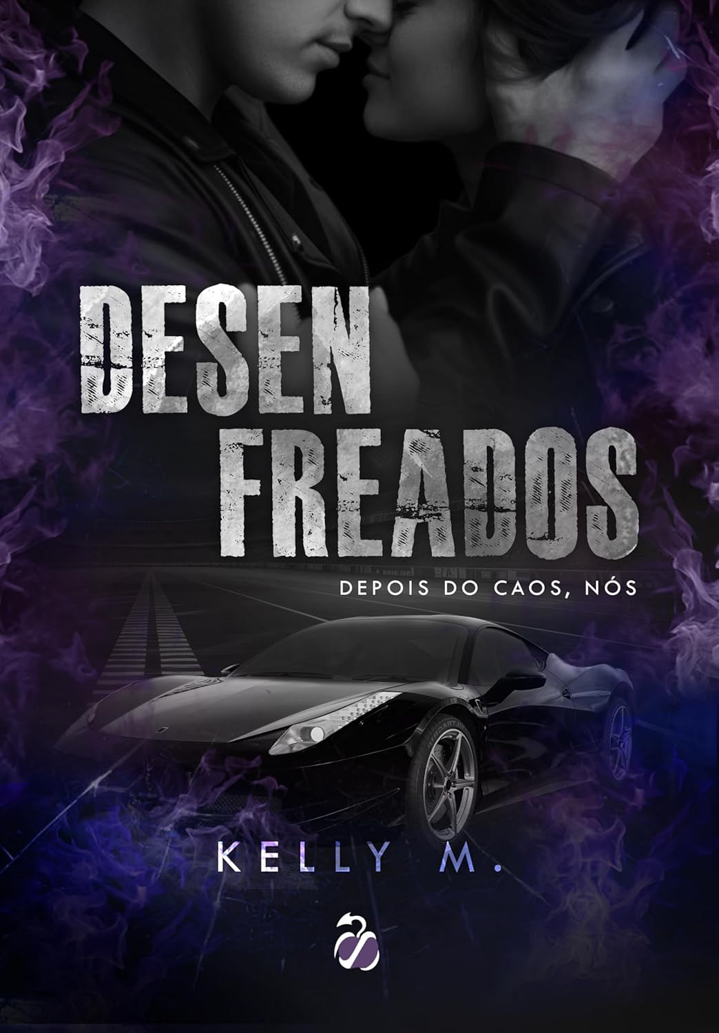 Capa do livro Desenfreados - Depois do Caos, Nós: Ryen em pé na borda de um penhasco, metade do fundo escuro com demônios, metade iluminado por um nascer do sol com arco de casamento e silhuetas de família.
